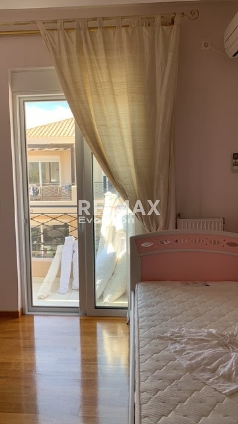 Μονοκατοικία στην Καλύβια, Καλύβια Θορικού — Φωτογραφία 12 από 16