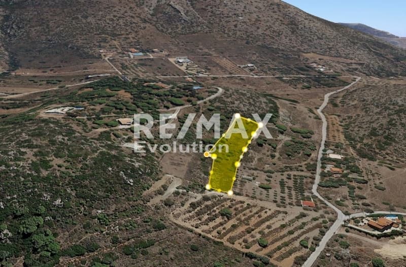 Αγροτεμάχιο στην Καλύβια, Καλύβια Θορικού — Φωτογραφία 2 από 11