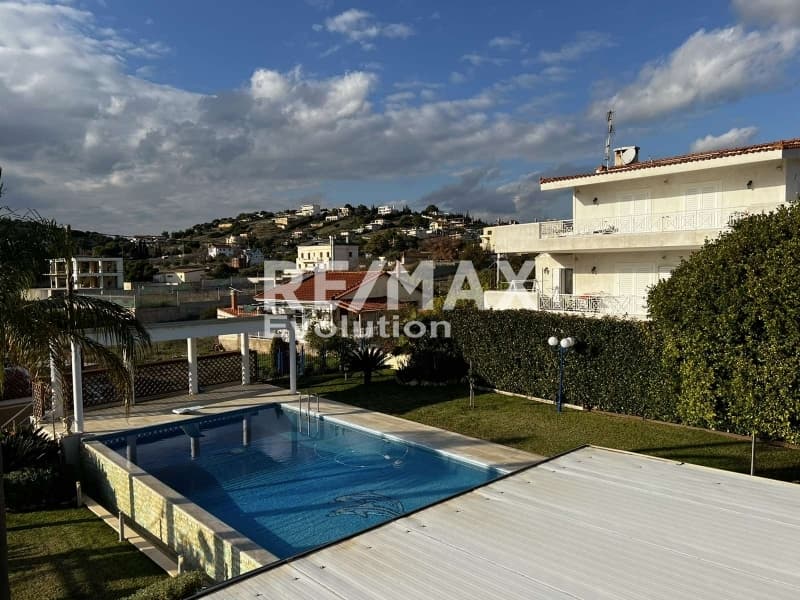 House in Agia Marina, Koropi — Photo 11 of 31