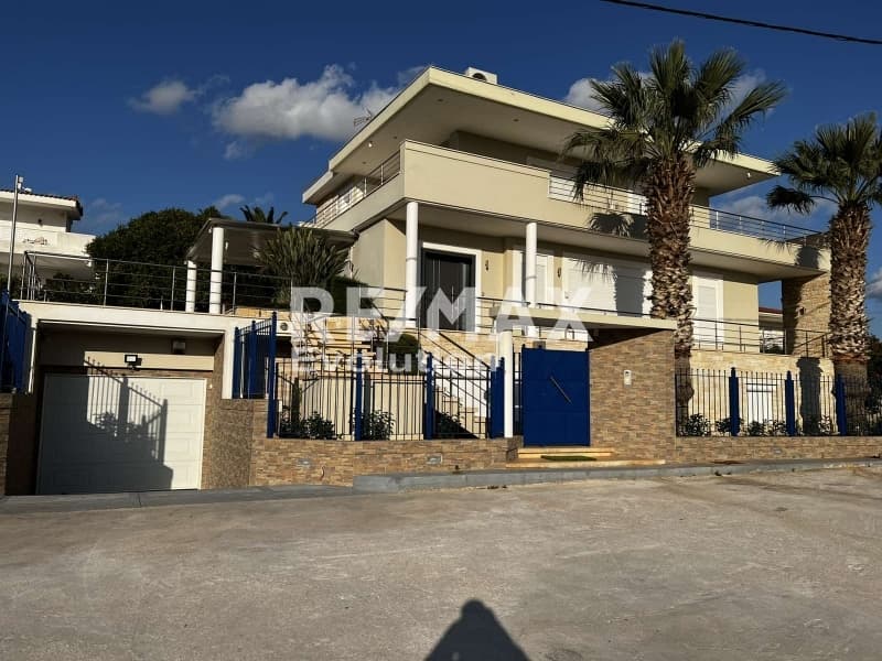 House in Agia Marina, Koropi — Photo 10 of 31