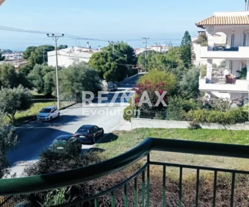 House in Saronida, Saronida — Photo 1 of 6