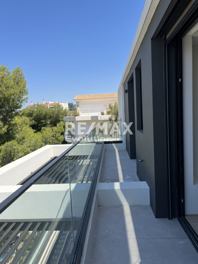 House in Pigadakia, Voula — Photo 4 of 14