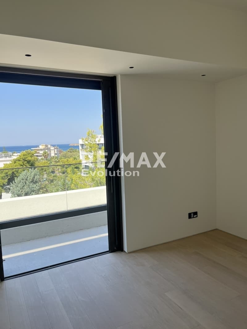 House in Pigadakia, Voula — Photo 9 of 14