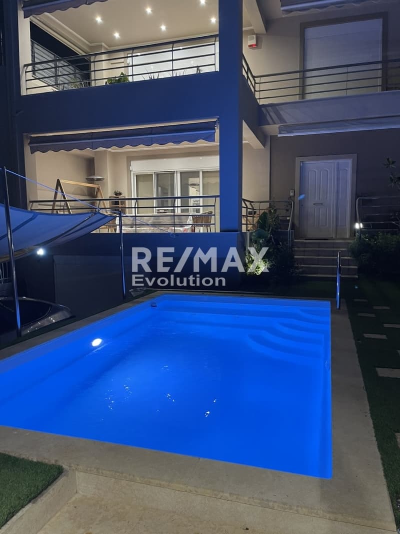 Μονοκατοικία στην Λόφος Ξελαφτάκι, Καλύβια Θορικού — Φωτογραφία 12 από 20