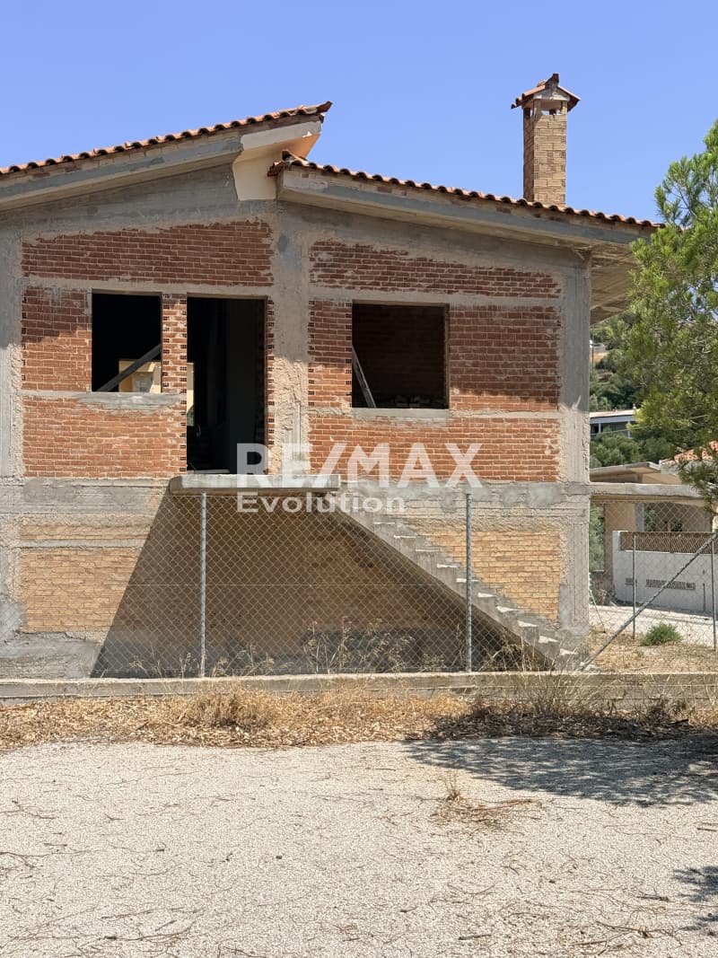 House in Mavro Lithari, Saronida — Photo 9 of 18