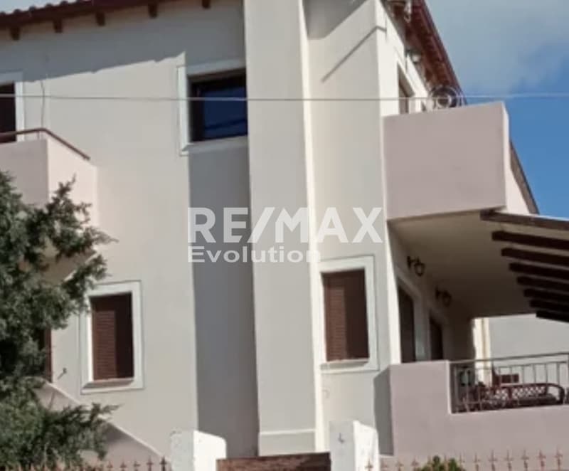 Μονοκατοικία στην Καλύβια, Καλύβια Θορικού — Φωτογραφία 1 από 10