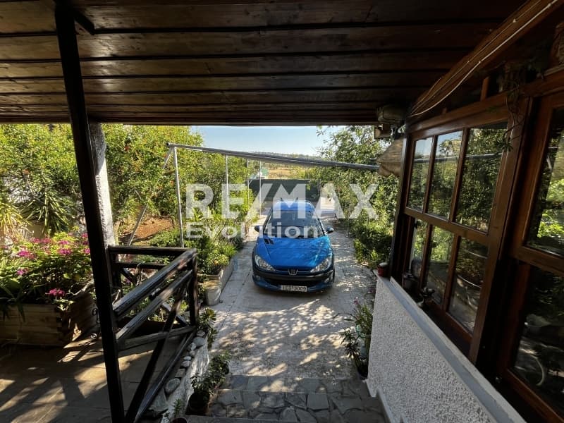 House in Lamprika, Koropi — Photo 10 of 13