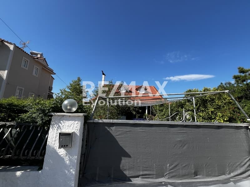 House in Lamprika, Koropi — Photo 13 of 13
