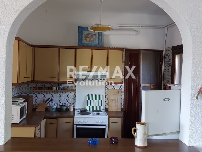Μονοκατοικία στην Λόφος Ξελαφτάκι, Καλύβια Θορικού — Φωτογραφία 6 από 18