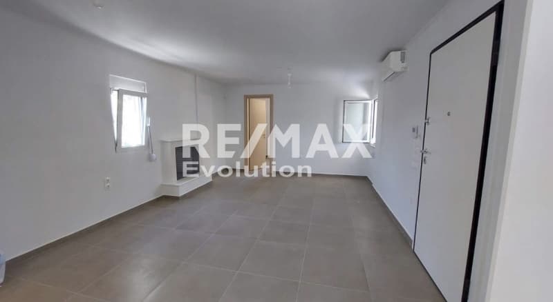 House in Lamprika, Koropi — Photo 9 of 23
