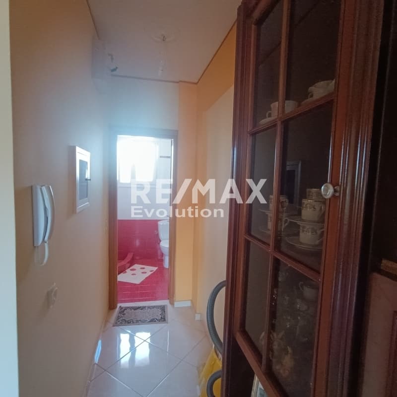 House in Lamprika, Koropi — Photo 13 of 30