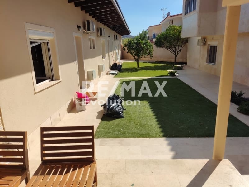 House in Elaionas, Anavissos — Photo 2 of 14