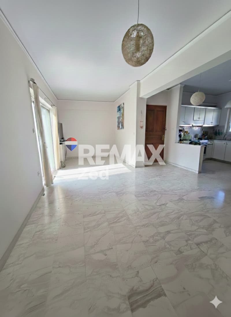 House in Piraiki, Piraeus — Photo 3 of 13