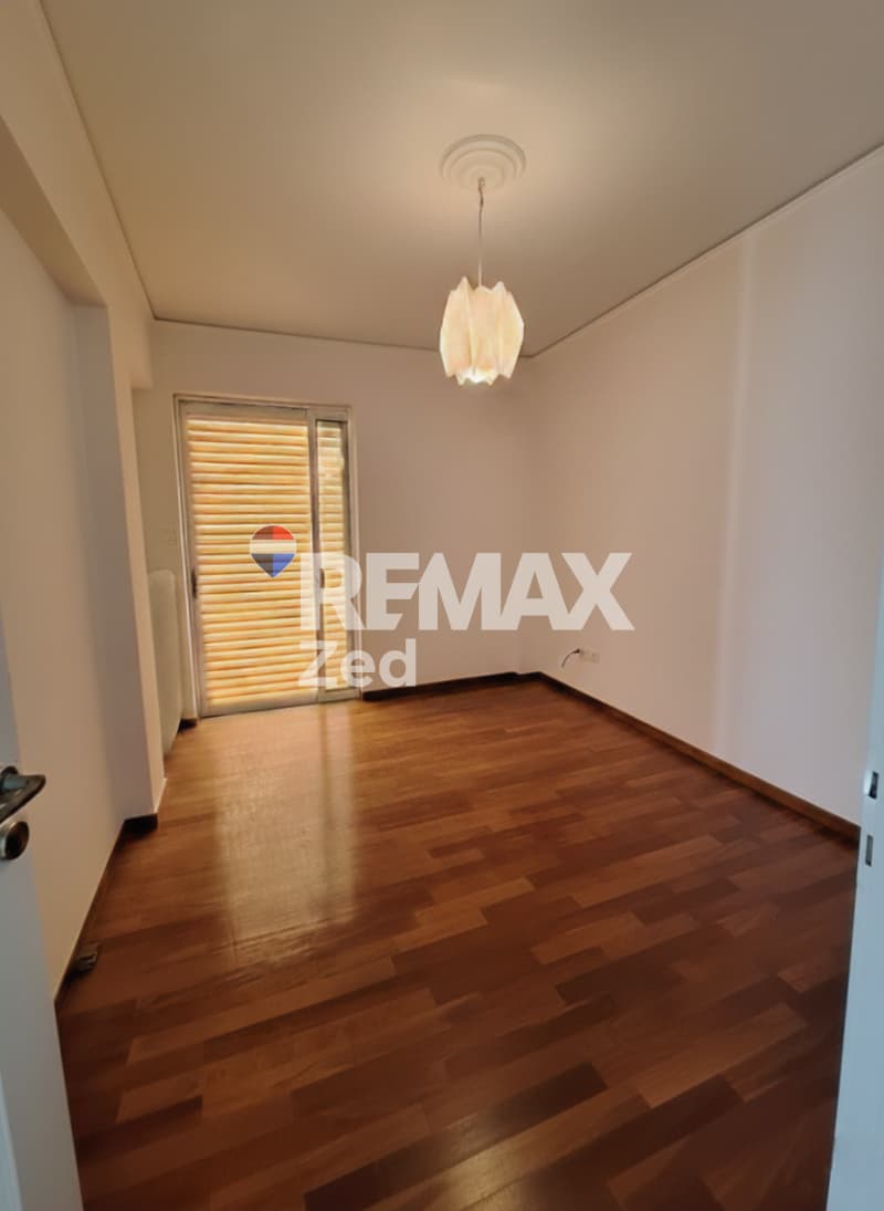 House in Piraiki, Piraeus — Photo 8 of 13