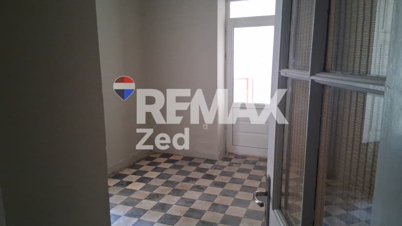 Apartment in Diilistiria, Piraeus — Photo 8 of 10