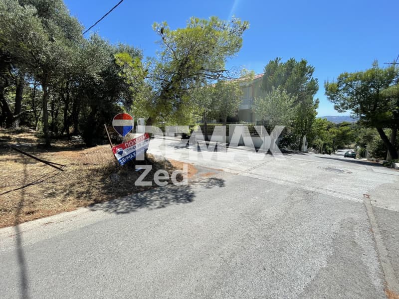 Building Plot in Center, Penteli — Photo 4 of 5