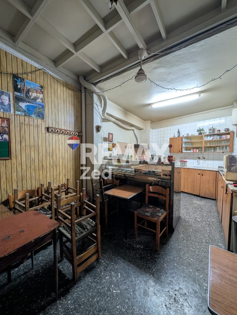 Retail Store in Diilistiria, Piraeus — Photo 4 of 6