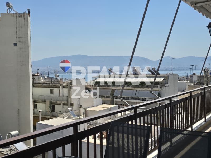 Διαμέρισμα στην Φρεαττύδα, Πειραιάς — Φωτογραφία 3 από 23