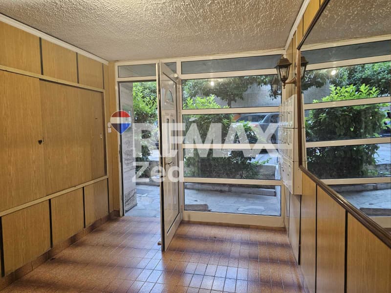 Apartment in Center, Moschato — Photo 9 of 10