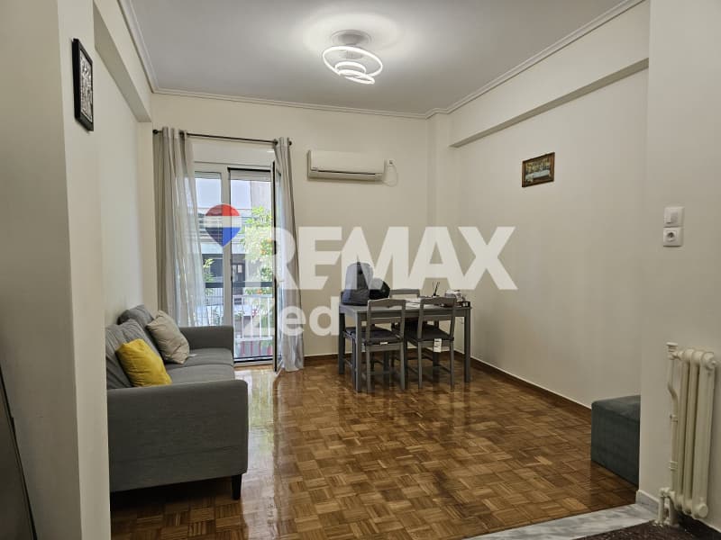 Apartment in Chatzikiriakeio, Piraeus — Photo 6 of 8