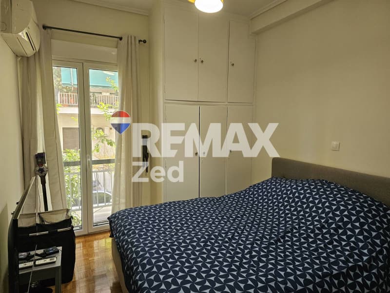 Apartment in Chatzikiriakeio, Piraeus — Photo 2 of 8
