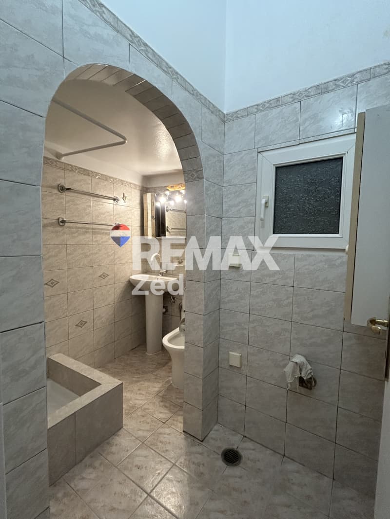 Apartment in Oria Imittou, Pagkrati — Photo 7 of 11