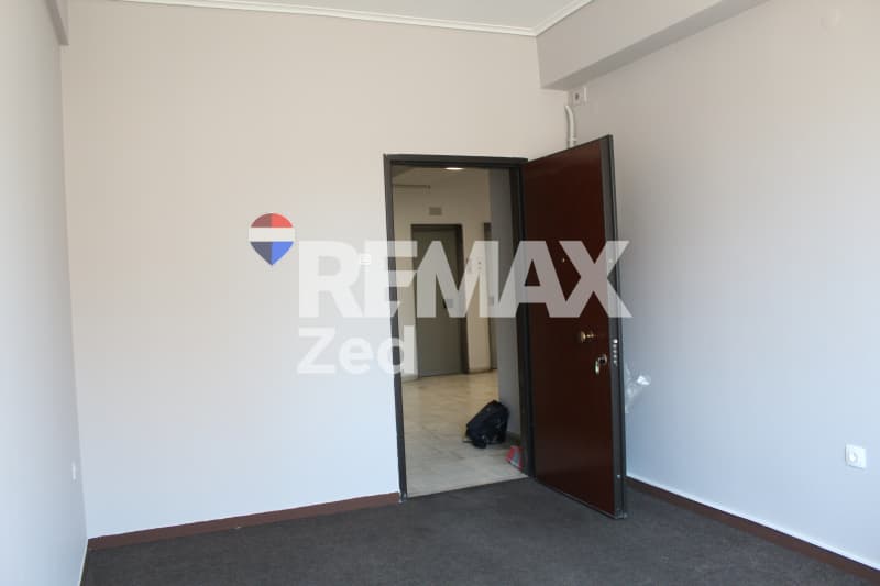Office in Diilistiria, Piraeus — Photo 3 of 5