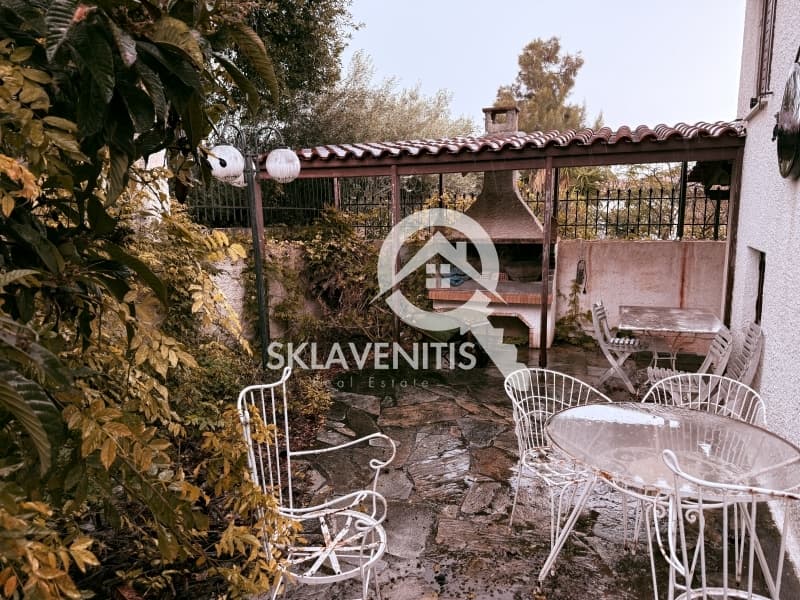 House in Prasinos Lofos, Vravrona — Photo 1 of 26