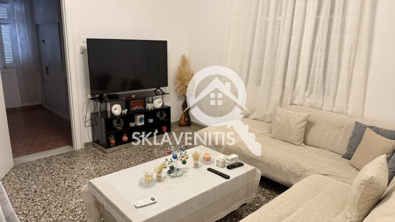 Apartment in Panorama, Dafni — Photo 3 of 14