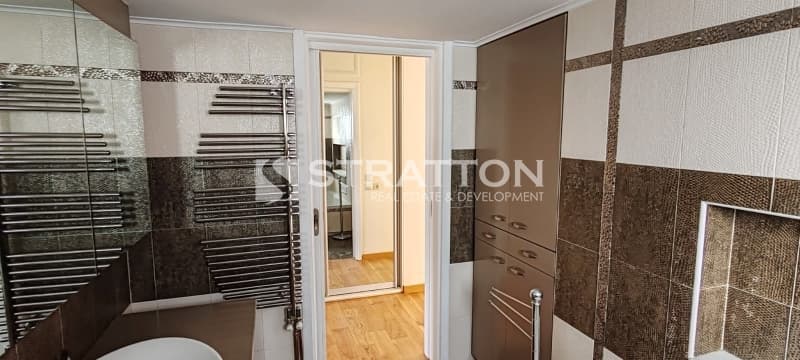 Apartment in Ano Voula, Voula — Photo 17 of 30