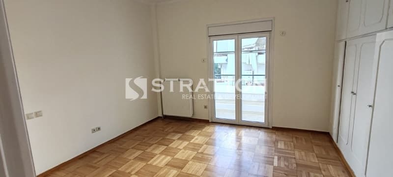 Apartment in Ano Voula, Voula — Photo 5 of 30