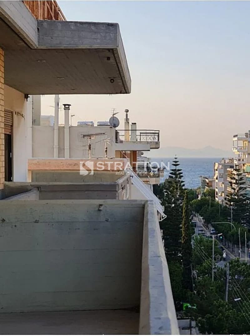 Apartment in Ampelakia, Alimos — Photo 1 of 12