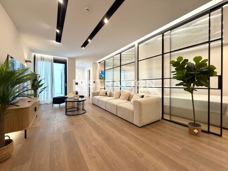 Apartment in akadimia Platonos, Kolonos - Kolokinthous — Photo 3 of 15