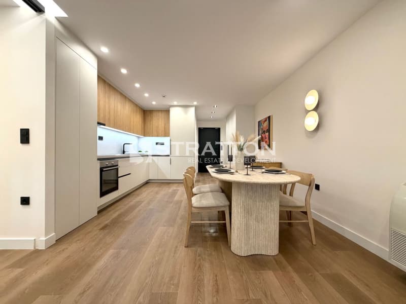Apartment in akadimia Platonos, Kolonos - Kolokinthous — Photo 2 of 15