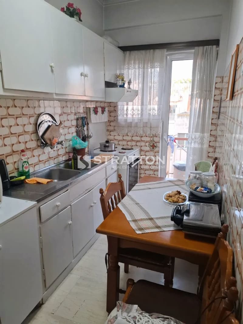 Apartment in Charokopou, Kalithea — Photo 2 of 8