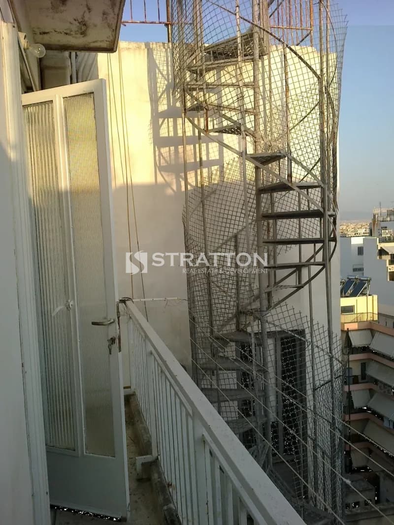 Apartment in Chatzikiriakeio, Piraeus — Photo 11 of 11