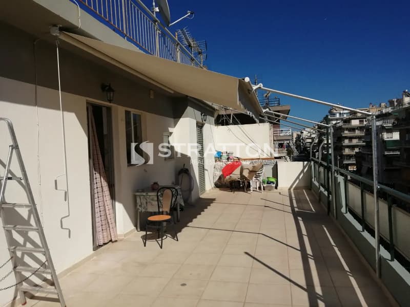 Apartment in Chatzikiriakeio, Piraeus — Photo 3 of 11