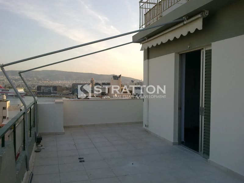 Apartment in Chatzikiriakeio, Piraeus — Photo 2 of 11