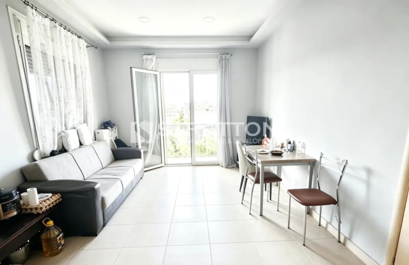 Apartment in Ampelakia, Alimos — Photo 1 of 9