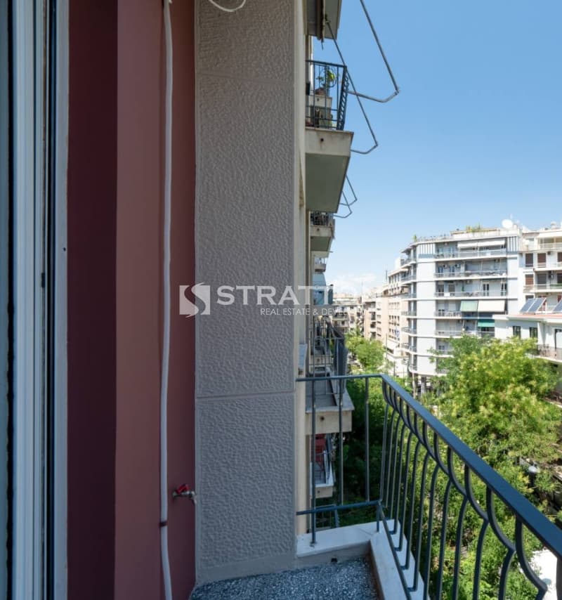 Διαμέρισμα στην Πλατεία Κάνιγγος, Εξάρχεια - Νεάπολη — Φωτογραφία 6 από 15