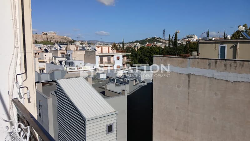 Apartment in Agios Ioannis, Neos Kosmos — Photo 1 of 18