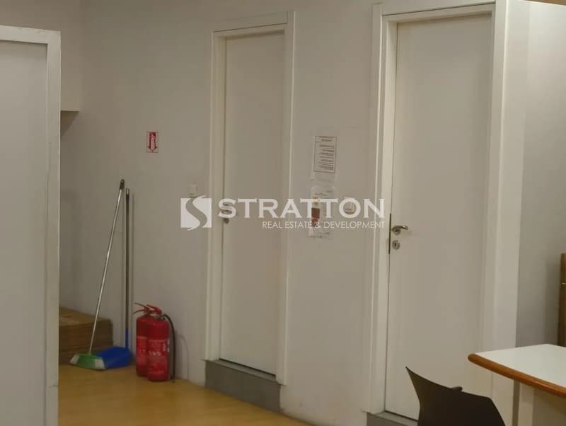 Γραφείο στην Ζώνη Χονδρεμπορίου, Εξάρχεια - Νεάπολη — Φωτογραφία 7 από 8