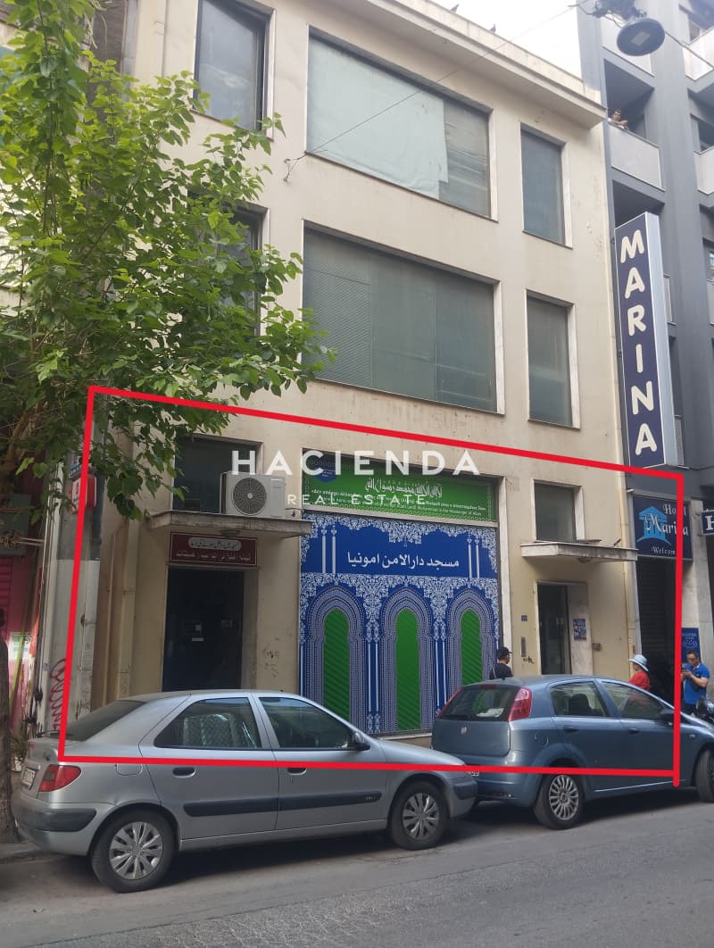 Retail Store in Zoni Chondreboriou, Exarchia - Neapoli — Photo 1 of 3