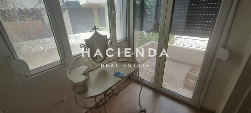 Apartment in Mikrolimano, Piraeus — Photo 7 of 16