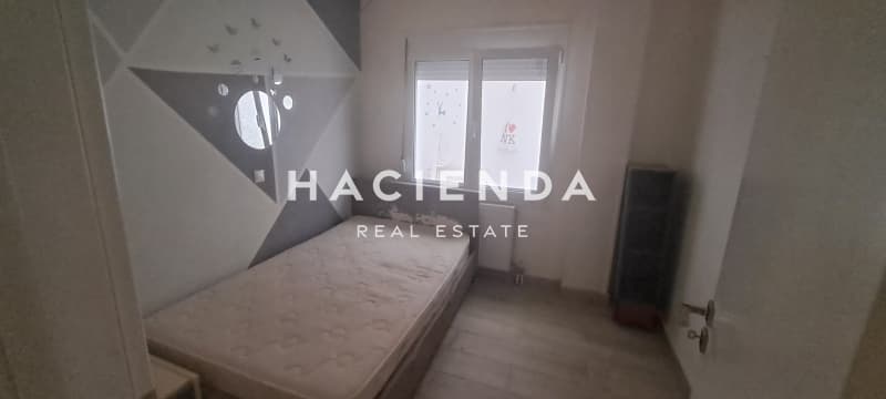 Apartment in Mikrolimano, Piraeus — Photo 10 of 16