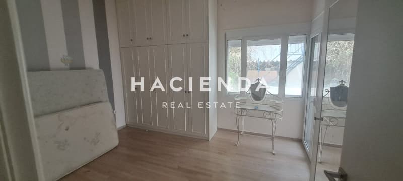 Apartment in Mikrolimano, Piraeus — Photo 6 of 16