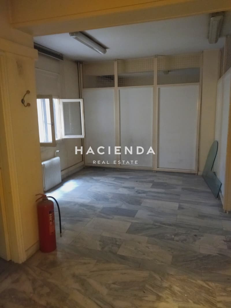 Office in Pyrgos Athinon, Goudi — Photo 1 of 5