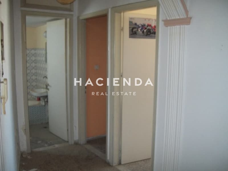 Apartment in Terpsi, Patra — Photo 2 of 6