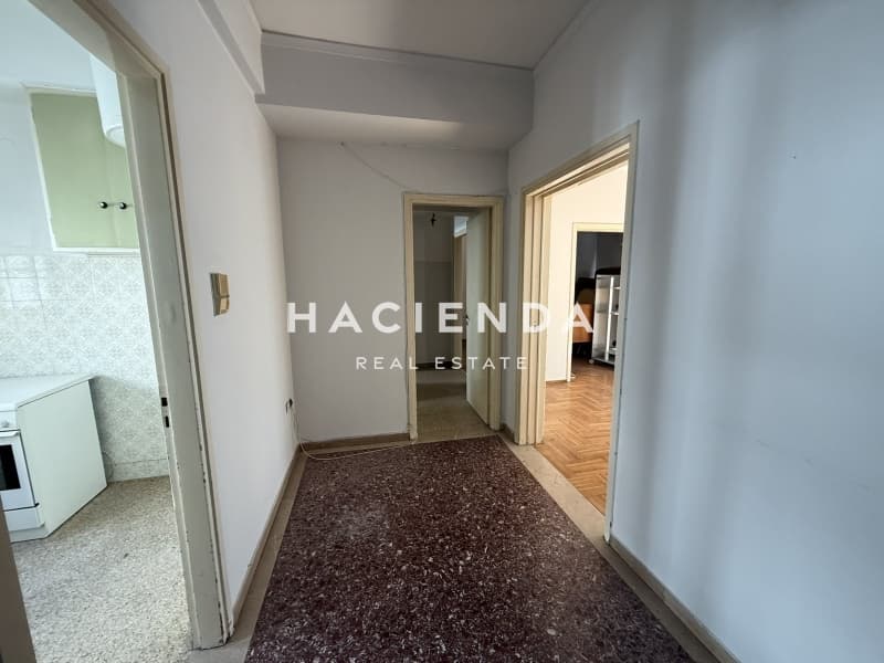 Apartment in Ravenia, Attiki — Photo 11 of 19