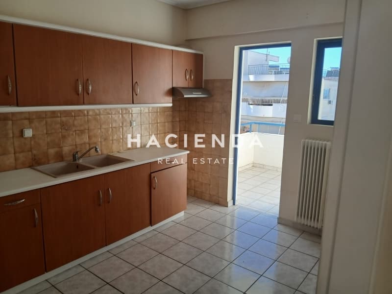 Apartment in Prasinos Lofos, Iraklio — Photo 4 of 22